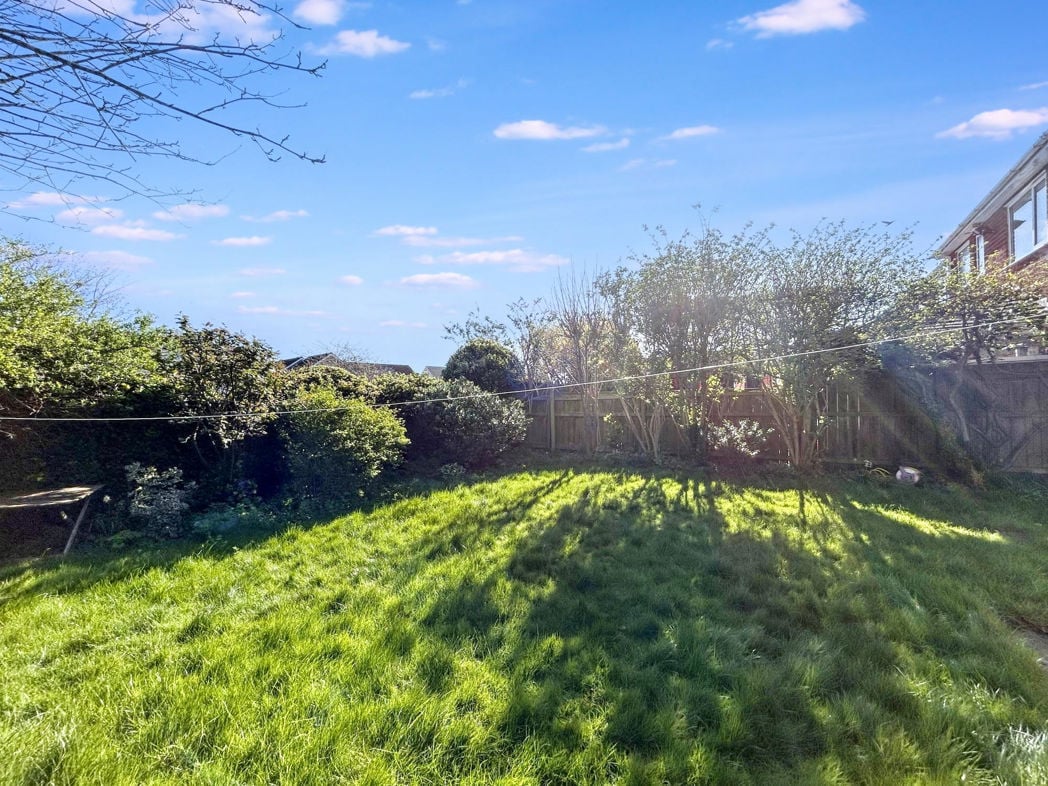Property image 14 of 17