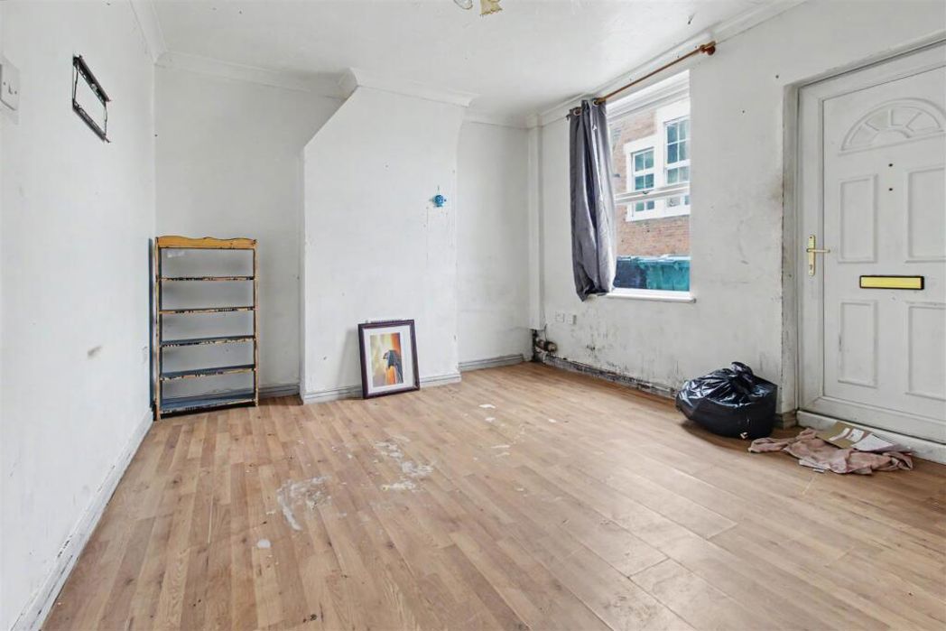 Property image 14 of 14