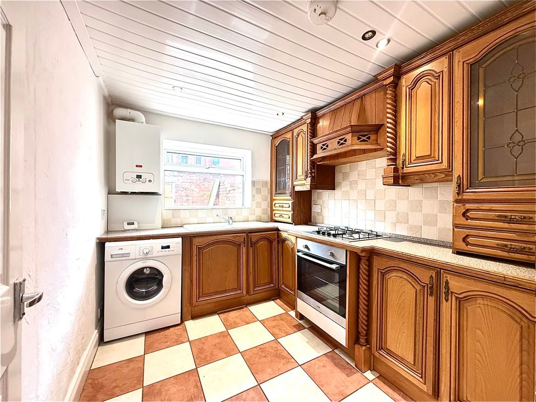 Property image 2 of 8