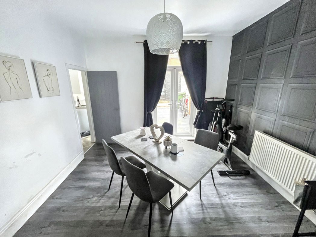 Property image 4 of 13