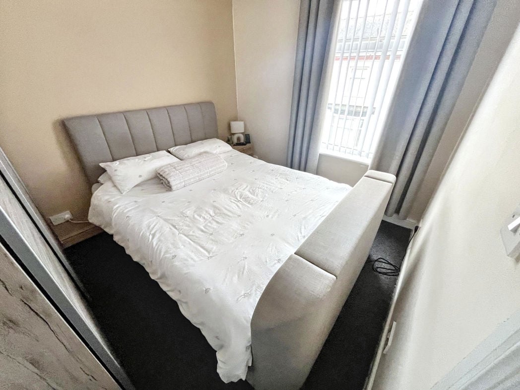 Property image 6 of 13