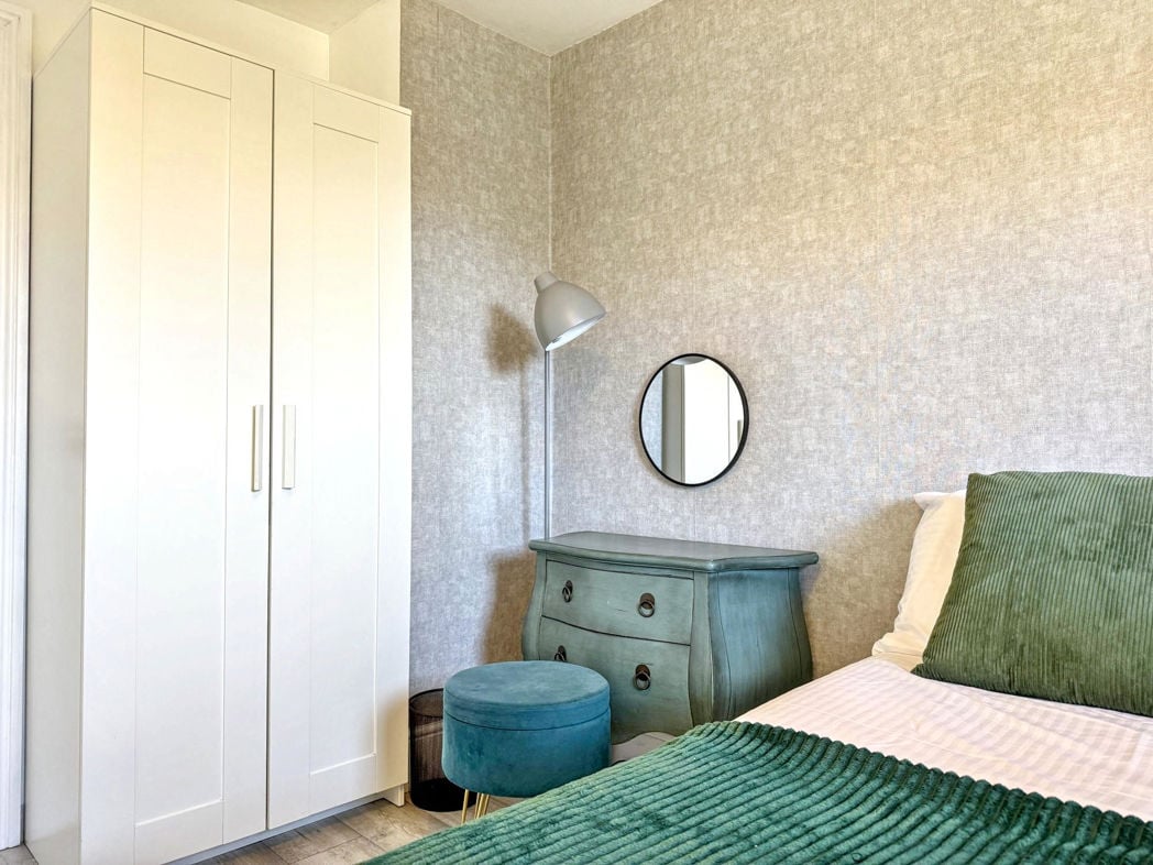Property image 22 of 33