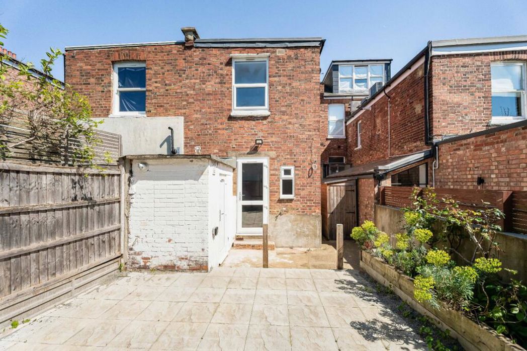 Property image 24 of 26