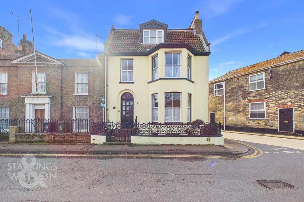Property image 23 of 25