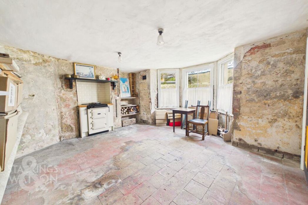 Property image 20 of 25