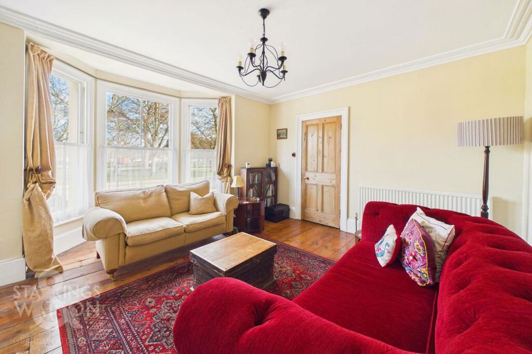 Property image 6 of 25