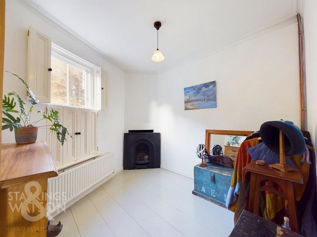 Property image 14 of 25