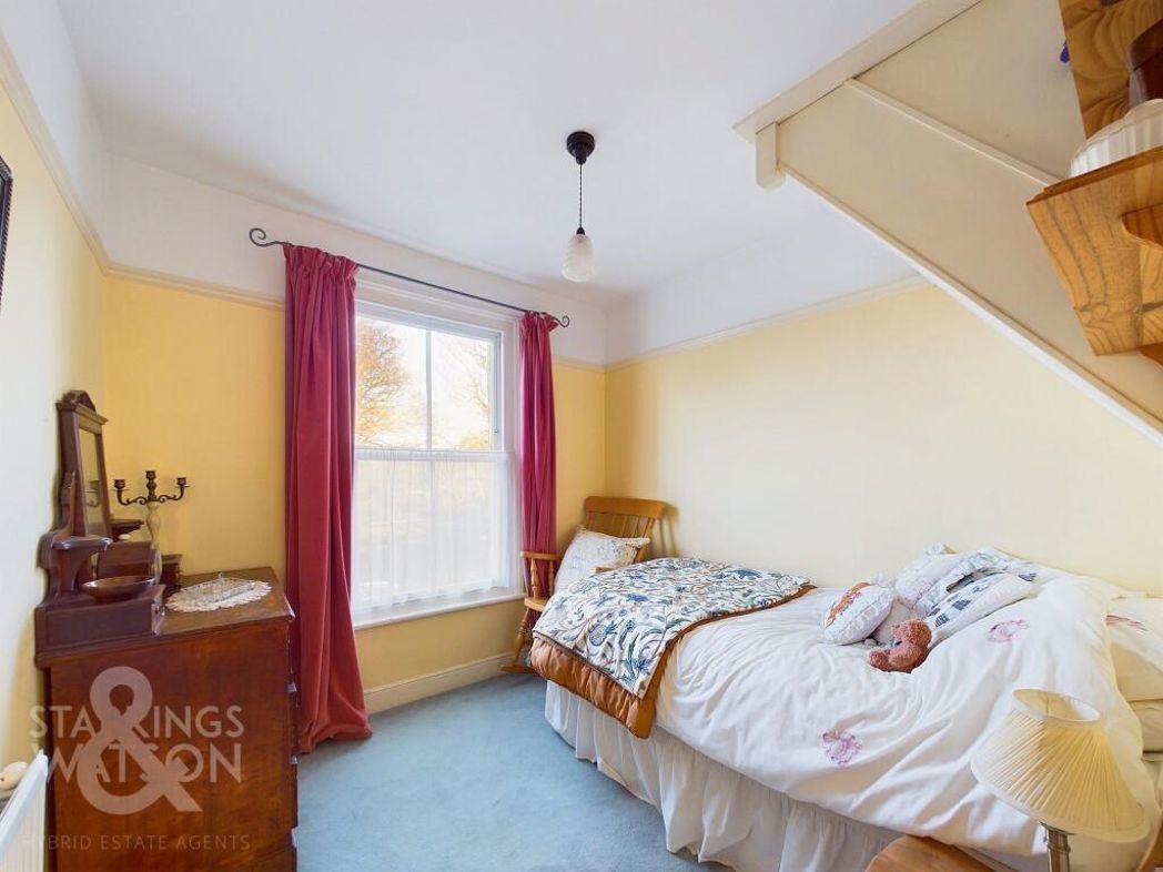 Property image 13 of 25