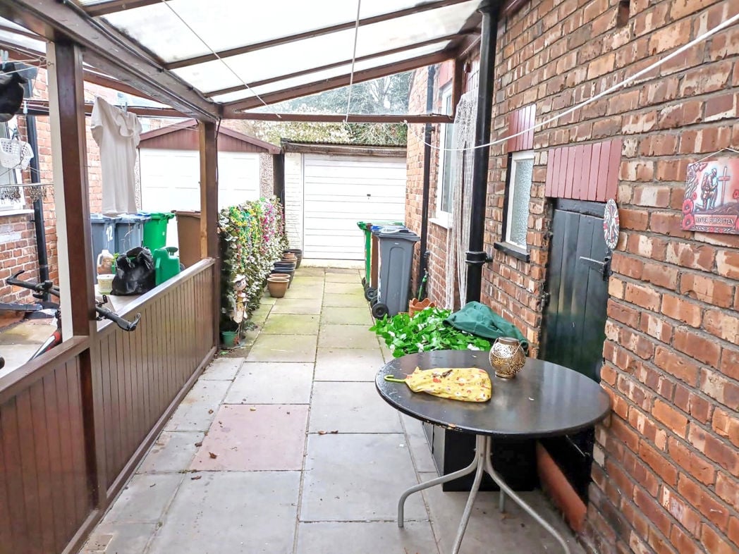 Property image 10 of 12