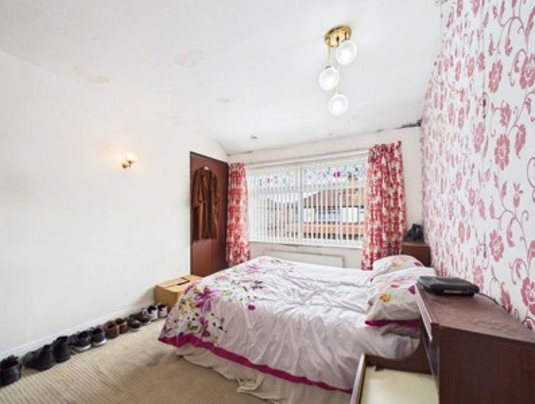 Property image 5 of 12