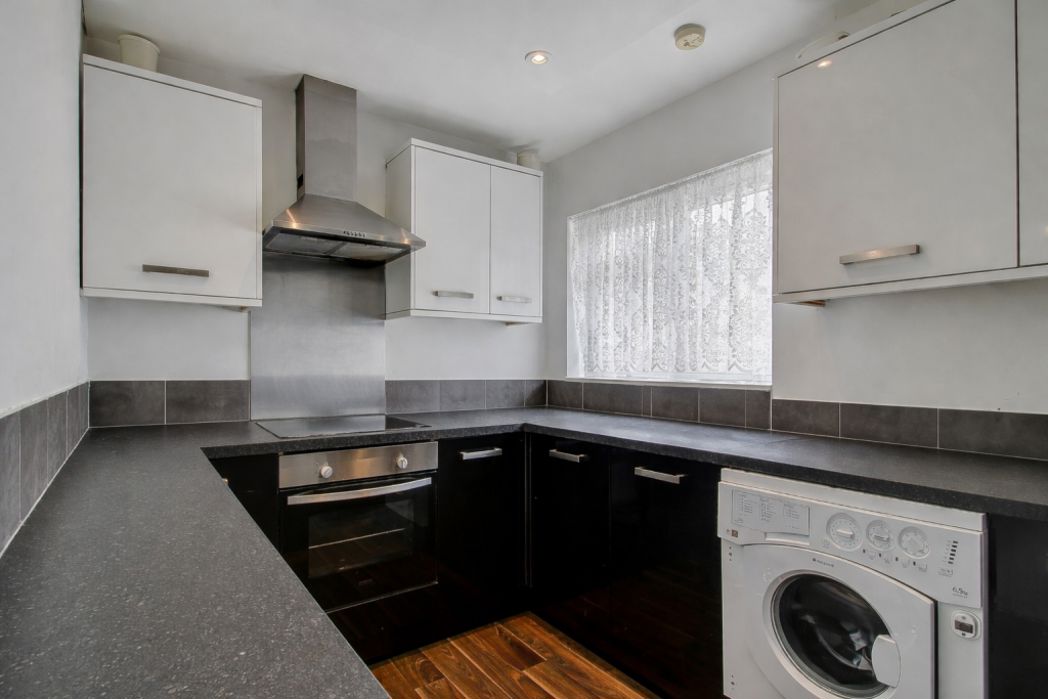 Property image 2 of 6