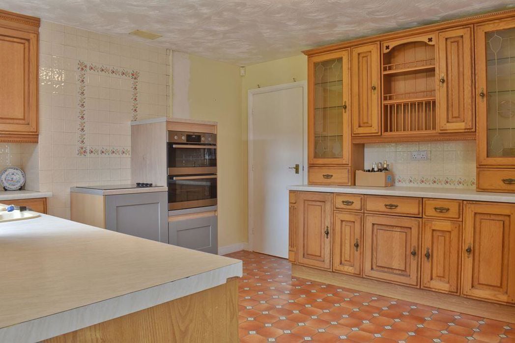 Property image 3 of 15