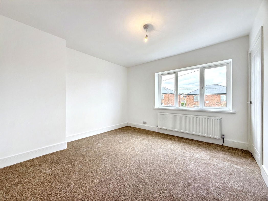 Property image 12 of 20