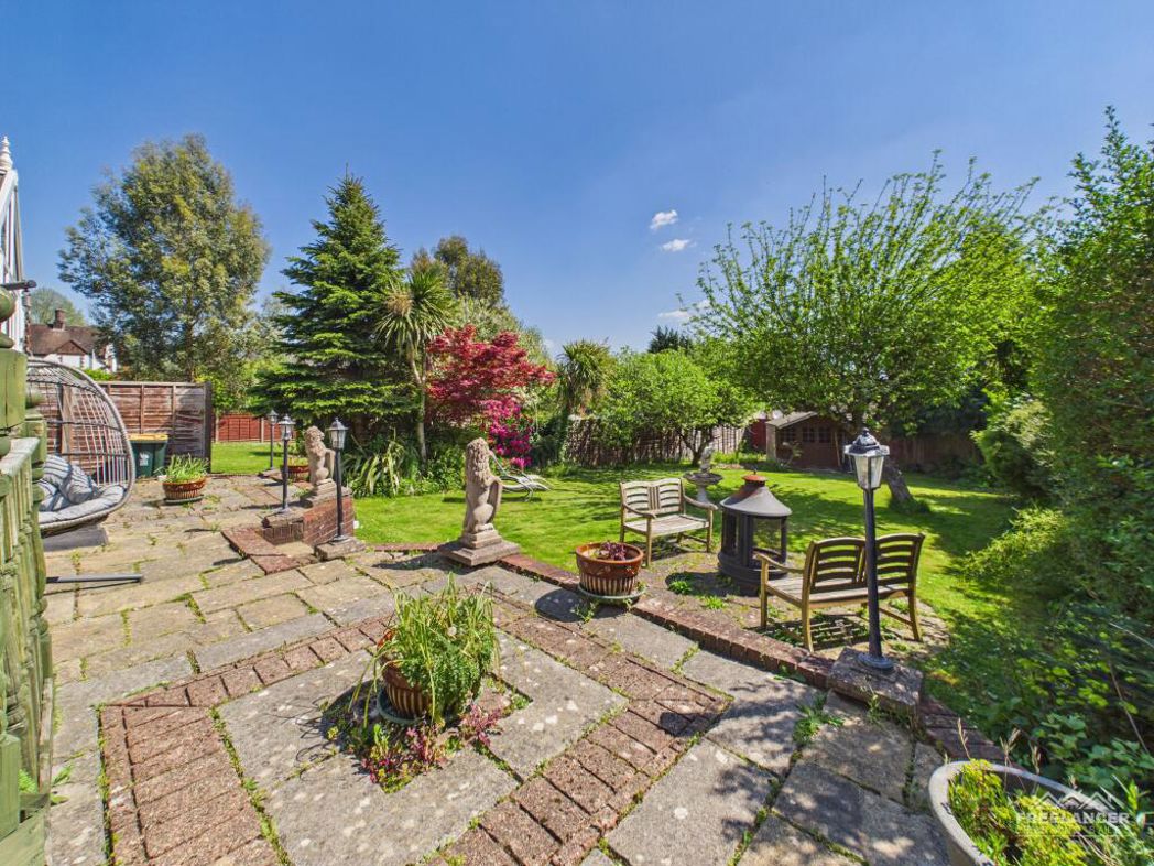 Property image 12 of 38