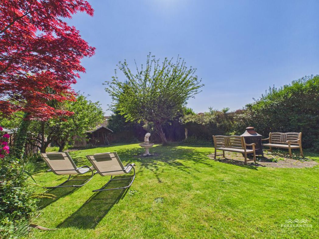Property image 19 of 38