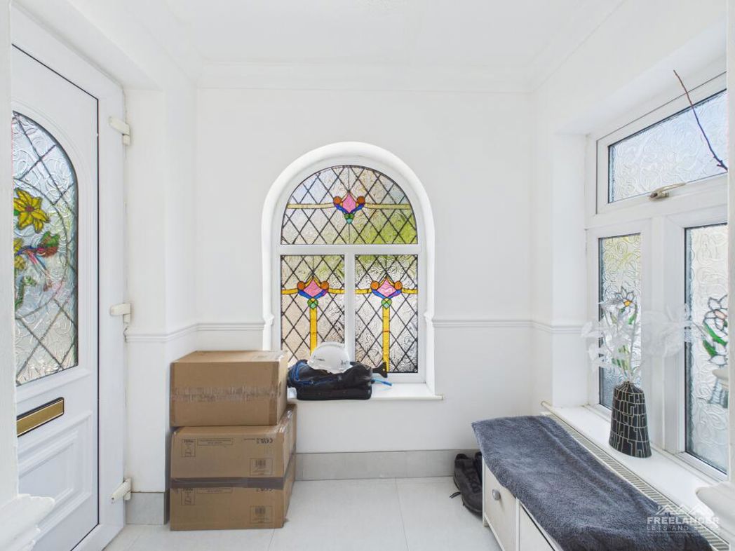 Property image 22 of 38