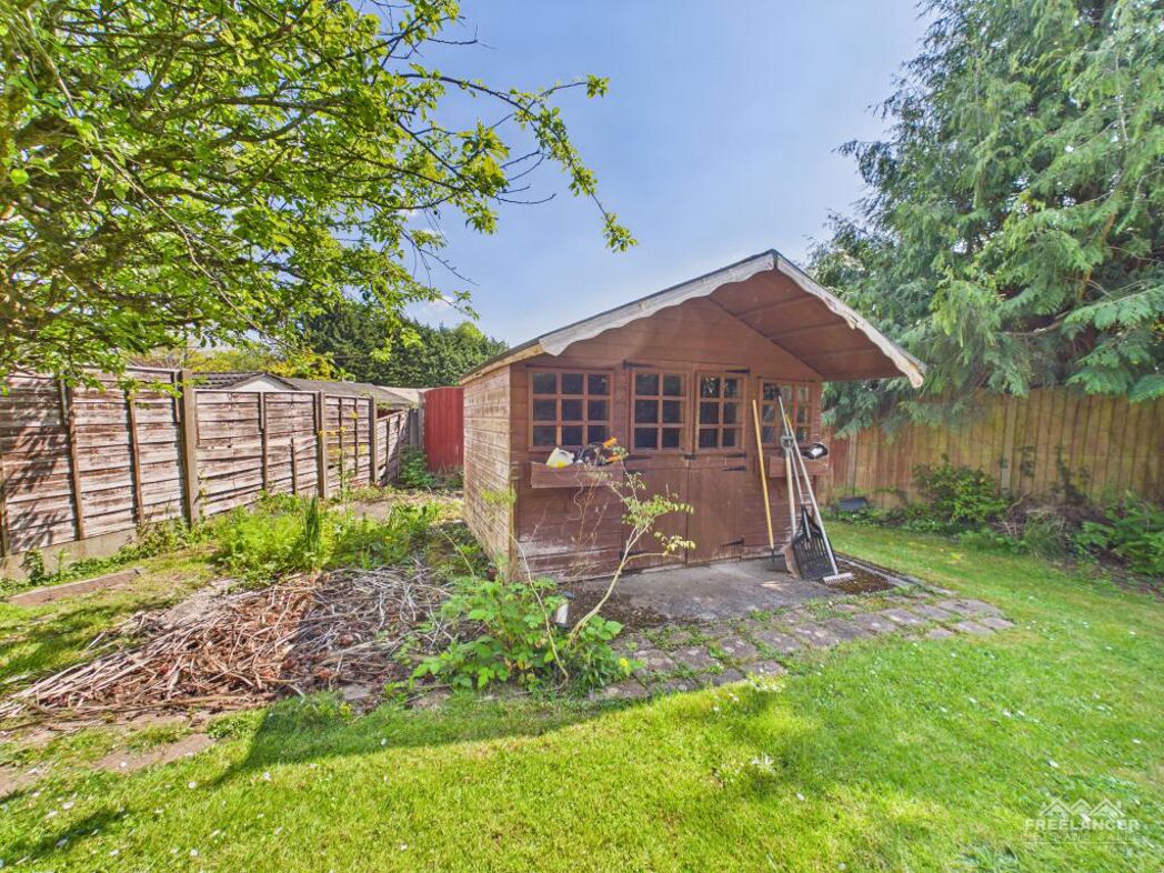 Property image 24 of 38