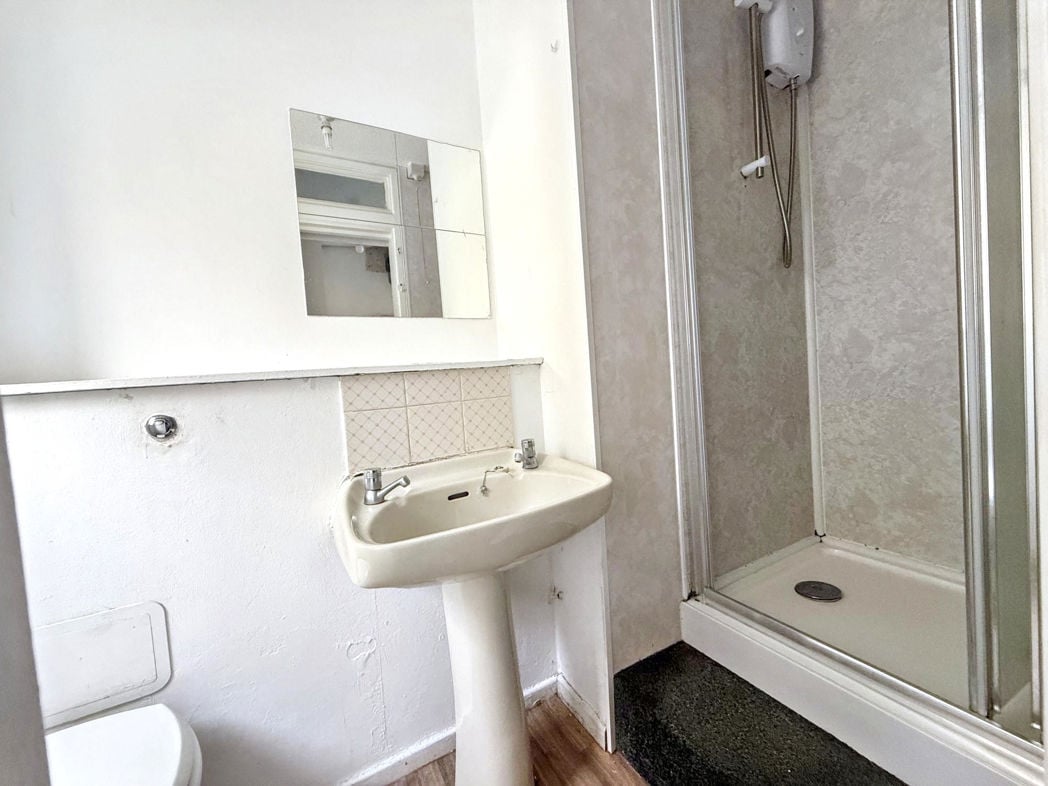 Property image 4 of 4