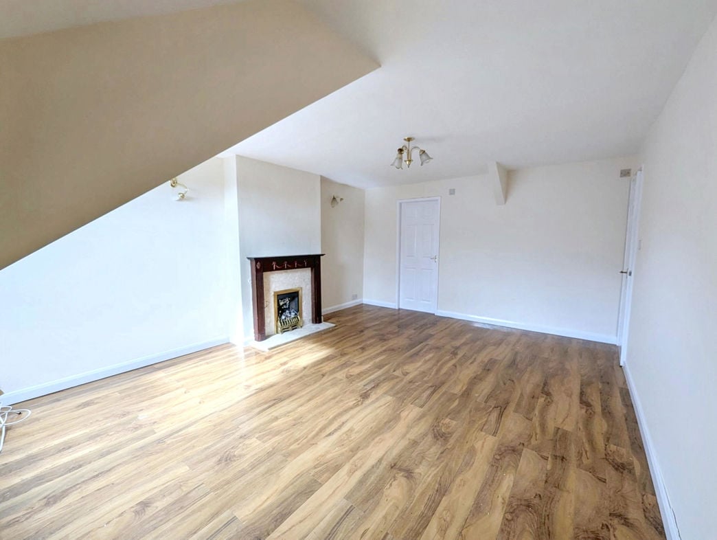Property image 1 of 9