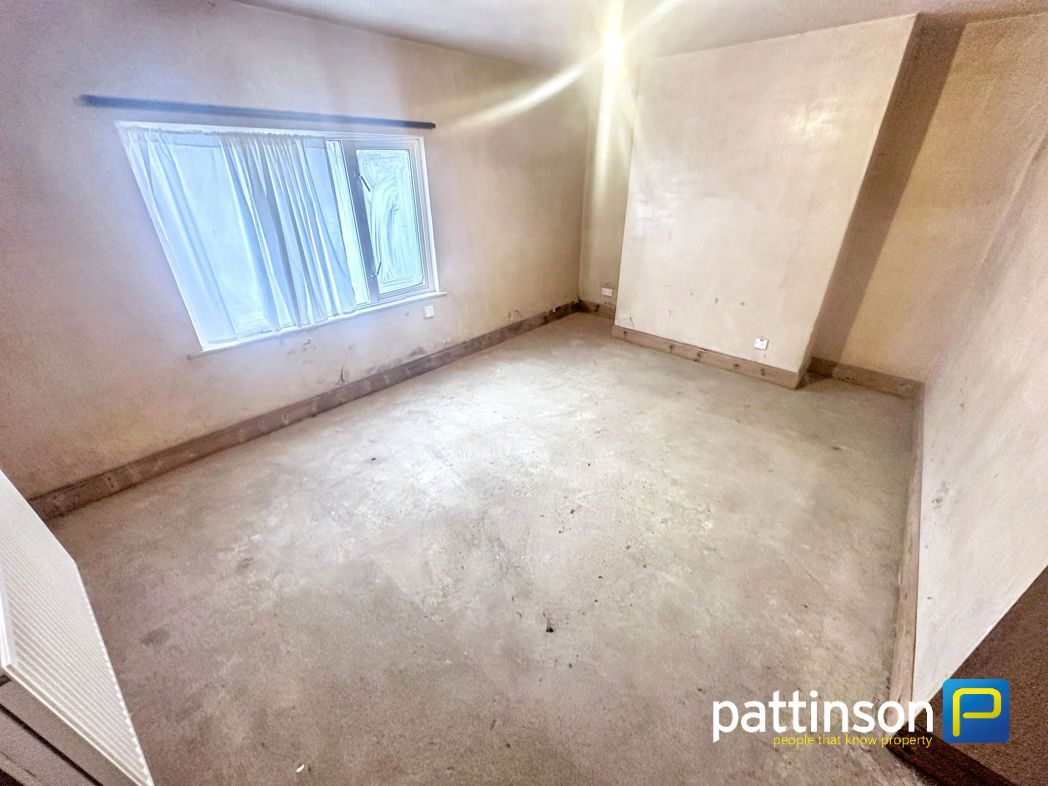 Property image 4 of 12