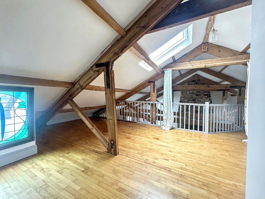 Property image 16 of 29