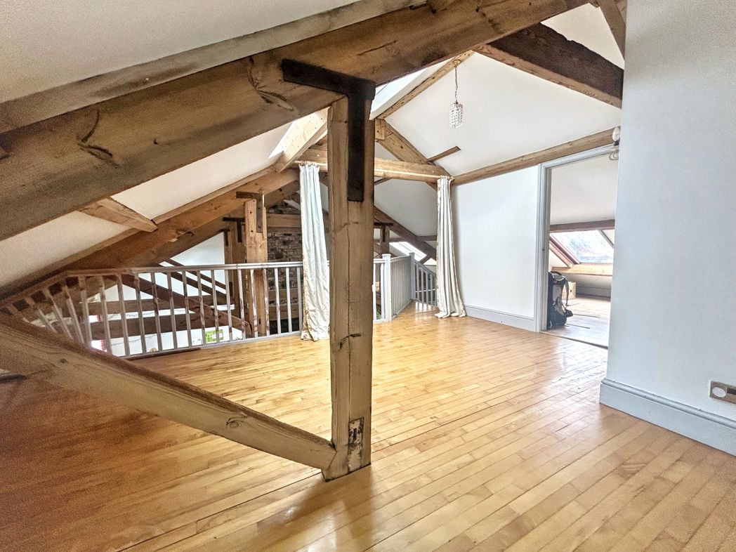Property image 17 of 29