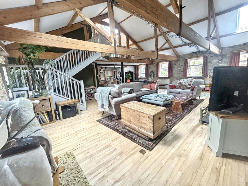 Property image 8 of 29