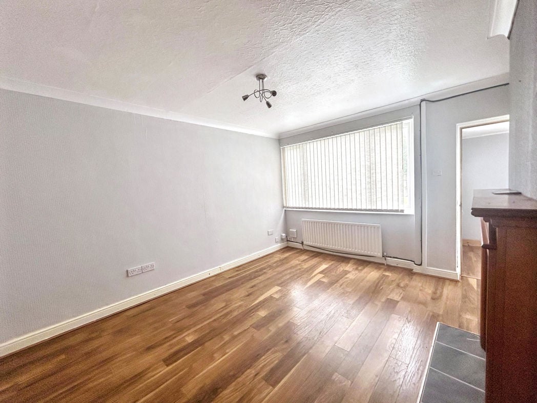 Property image 2 of 15