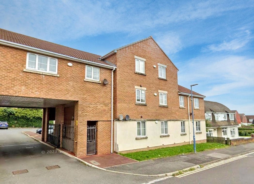 Property image 1 of 9
