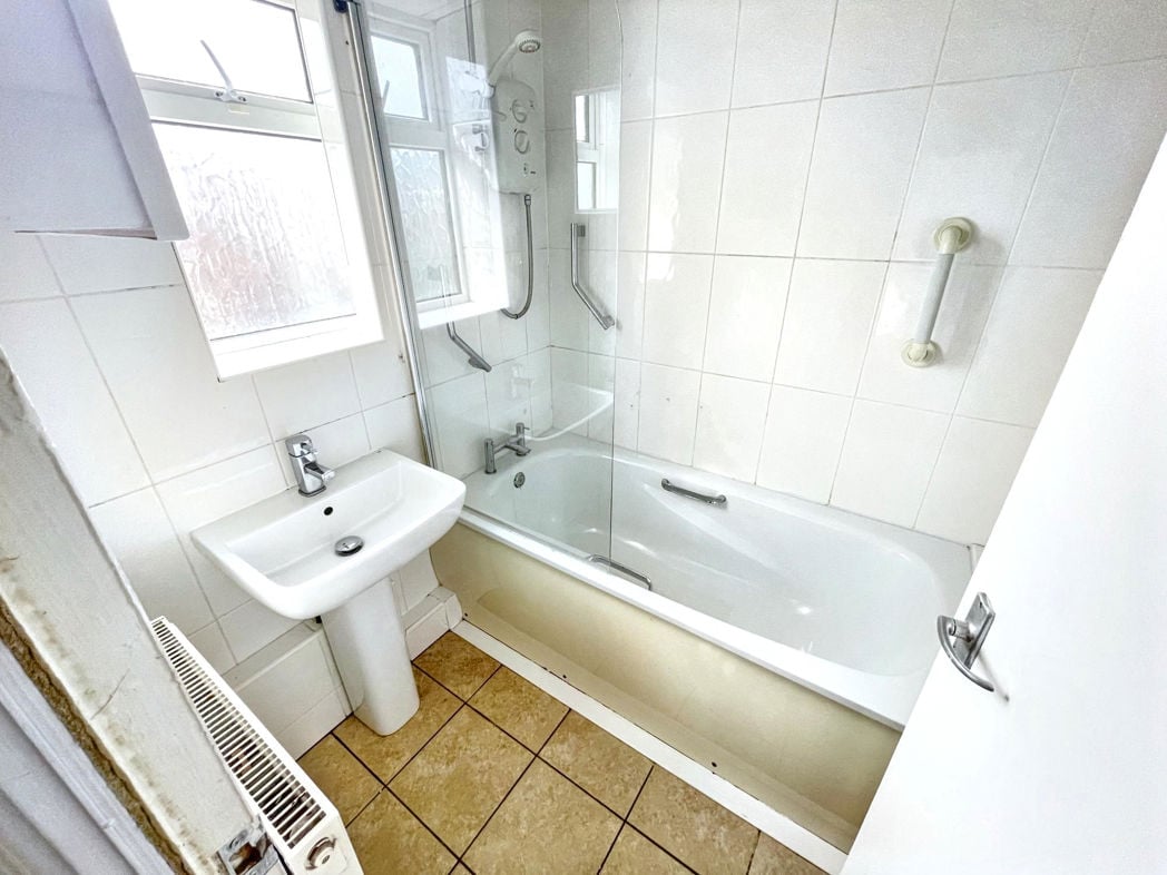 Property image 6 of 10