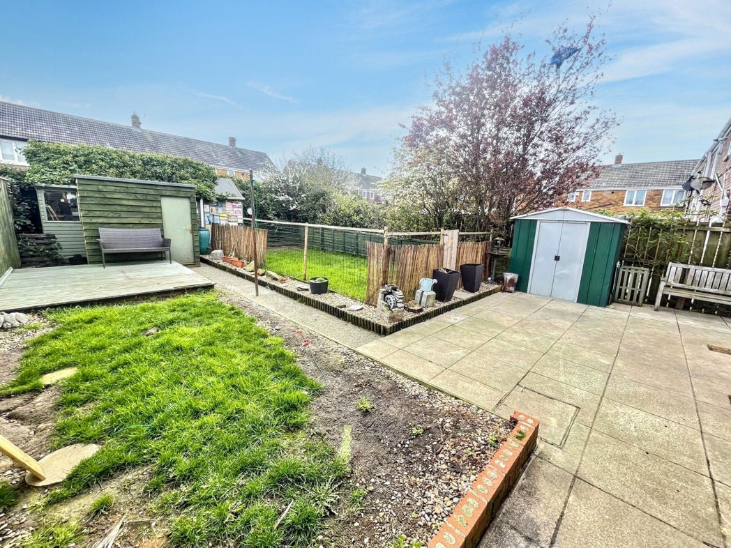 Property image 10 of 10