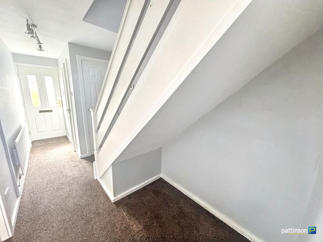 Property image 4 of 17