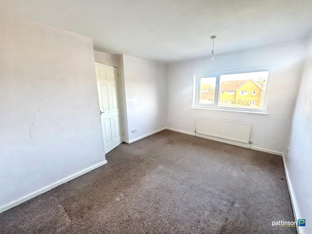 Property image 13 of 17