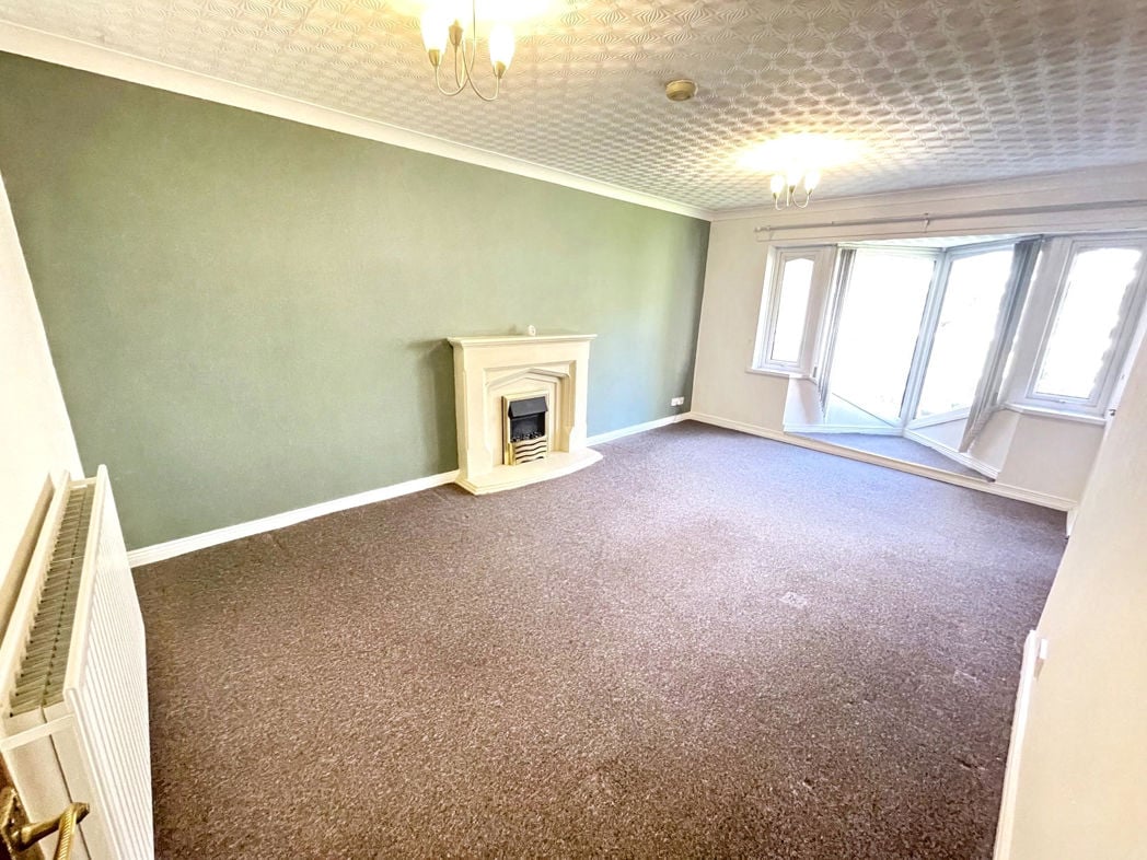 Property image 3 of 7