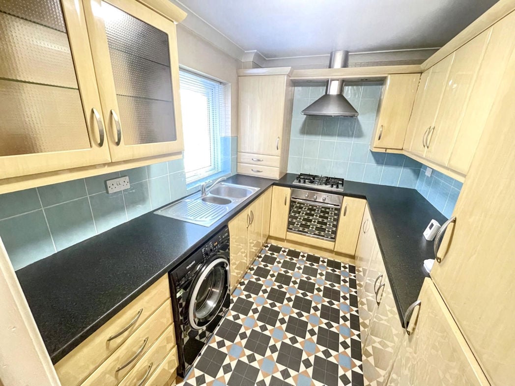 Property image 4 of 7