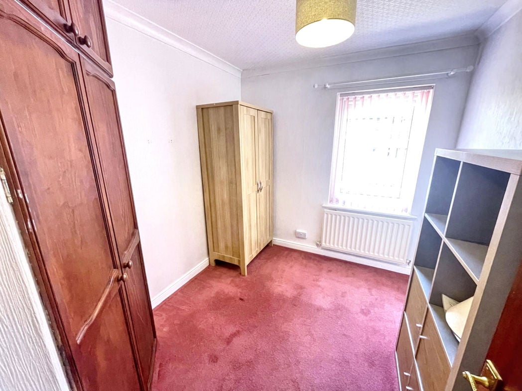 Property image 6 of 7