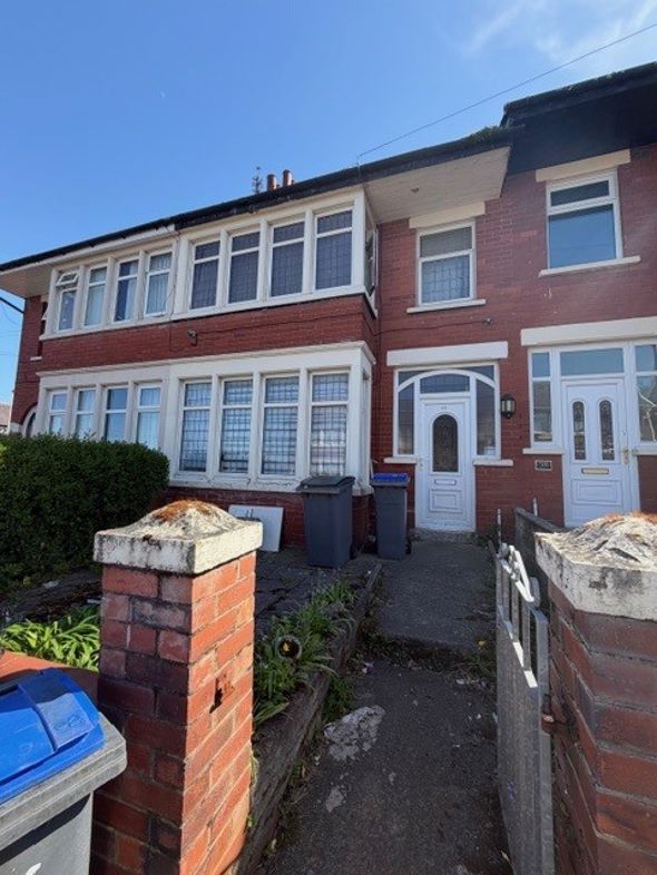 Property image 1 of 11
