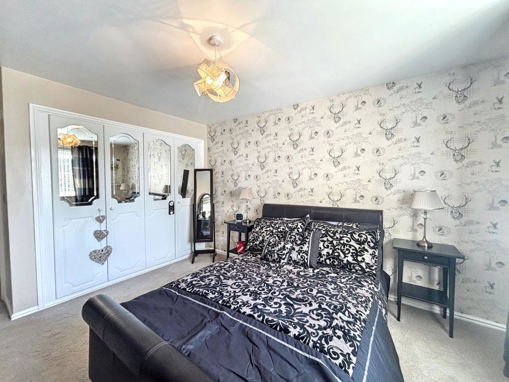Property image 19 of 29