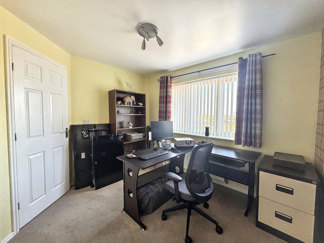 Property image 25 of 29