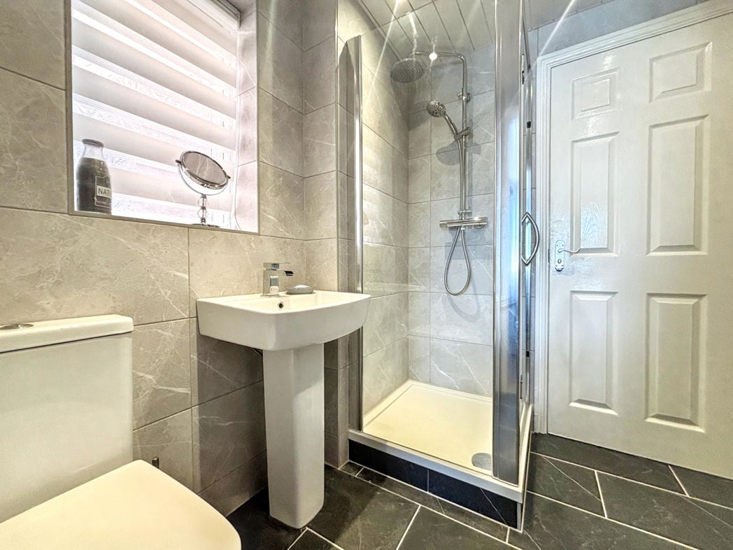 Property image 23 of 29