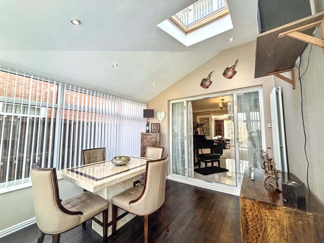 Property image 16 of 29