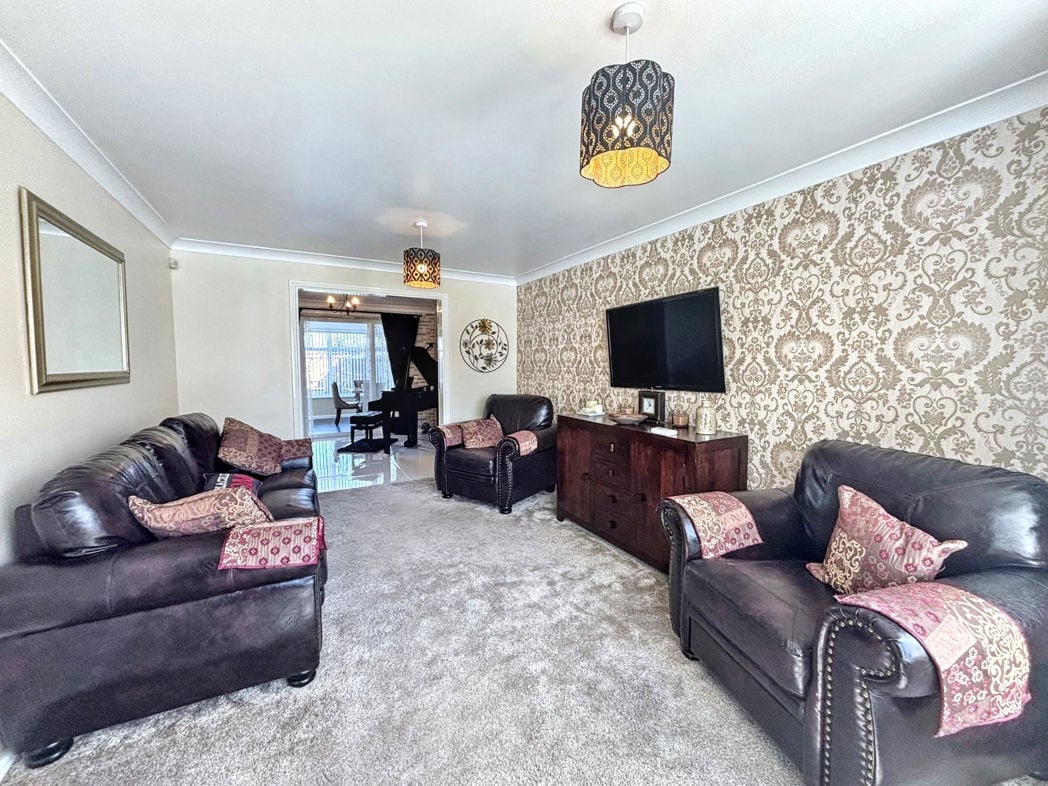Property image 4 of 29