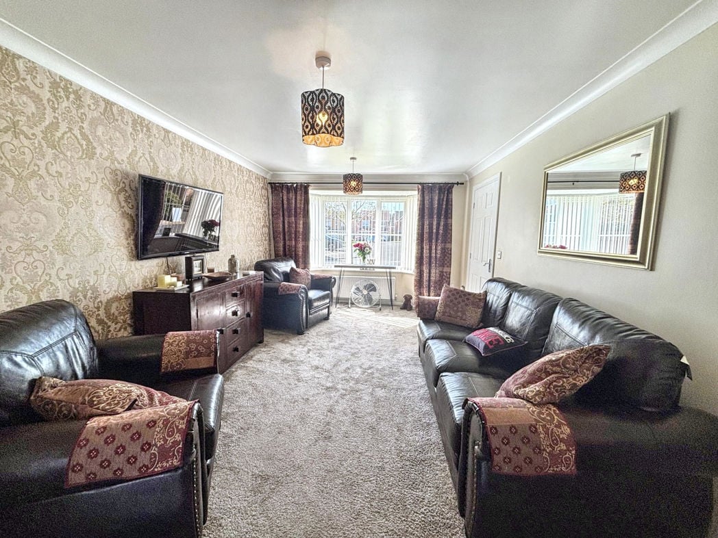 Property image 5 of 29