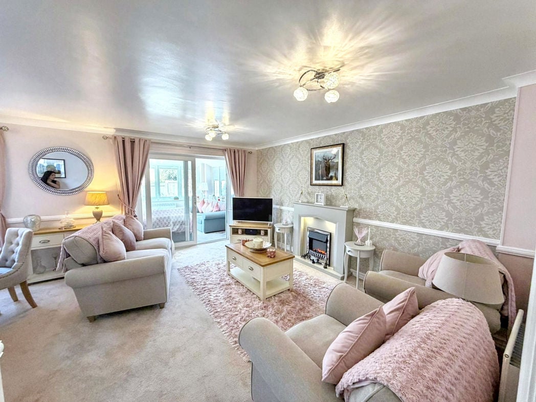 Property image 2 of 17