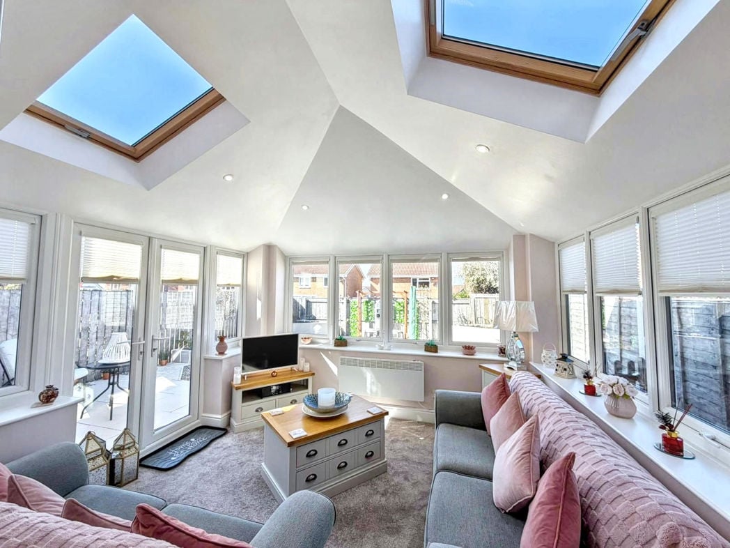 Property image 6 of 17