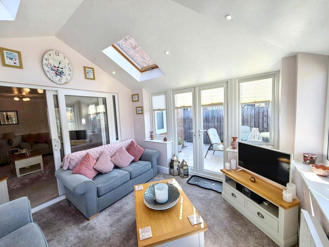 Property image 7 of 17