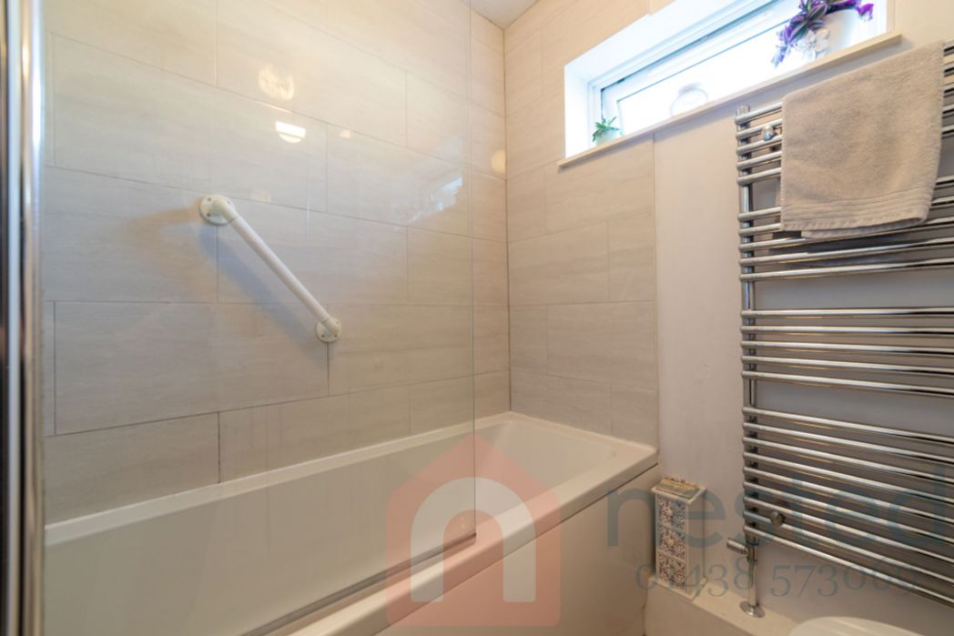 Property image 10 of 13
