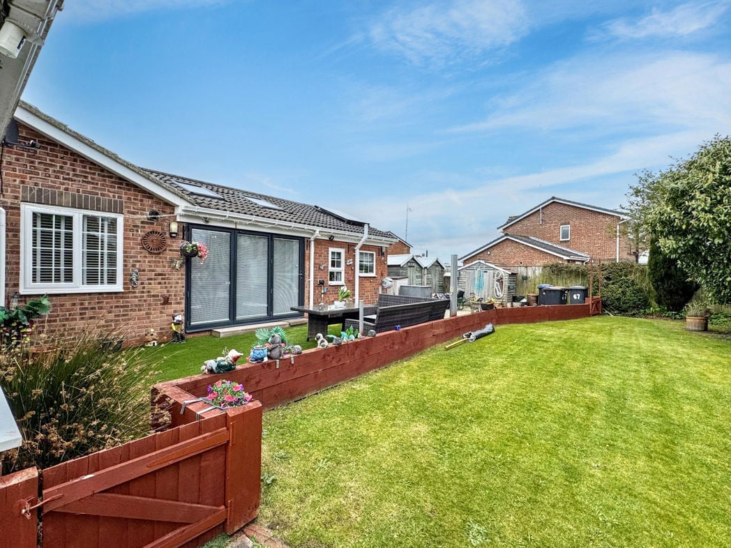 Property image 22 of 27
