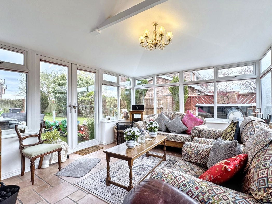Property image 13 of 27