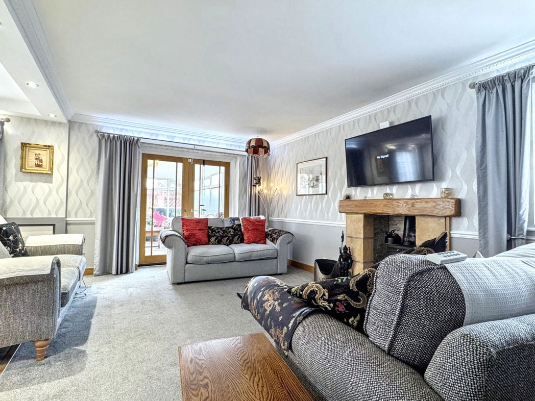 Property image 4 of 27